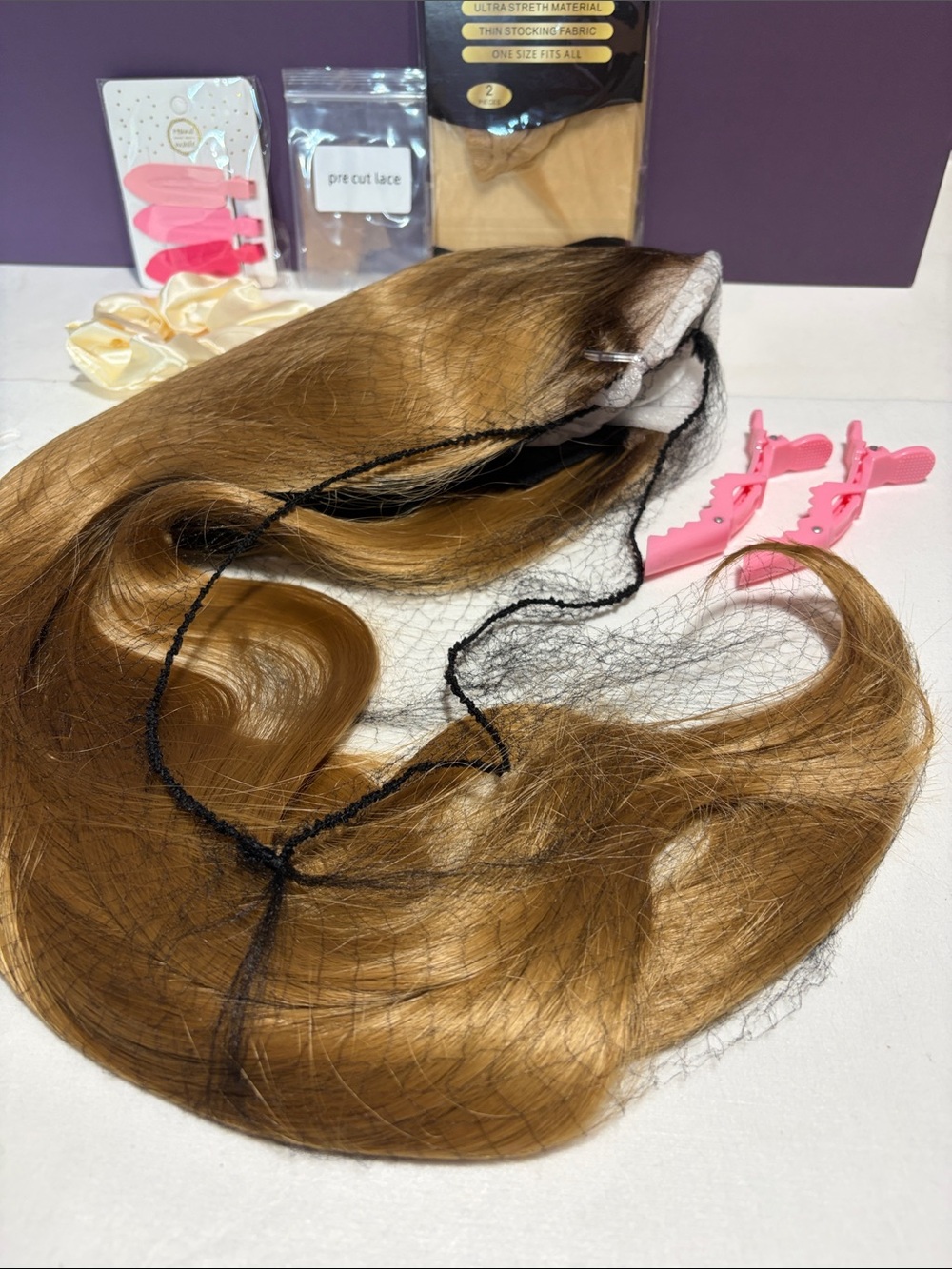 U & A Honey Brown Wig with Styling Accessories - Picture 5 of 5